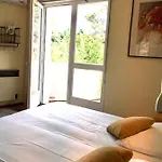 Hotel Hostellerie Saint Benoit 2*