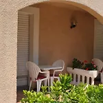 Hotel Hostellerie Saint Benoit 2*