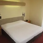Hostellerie Saint Benoit Hotel 2*
