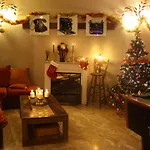 Hostellerie Saint Benoit Hotel 2*
