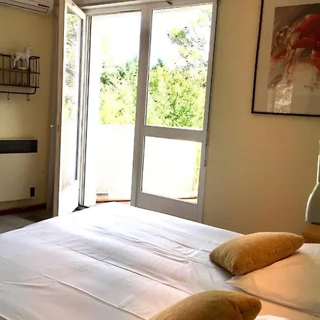 Hotel Saint Benoît 2*