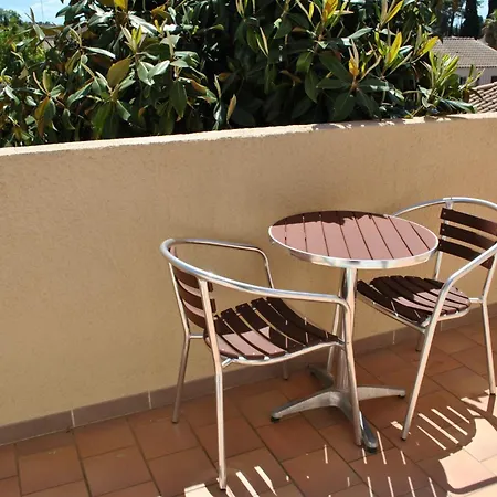Saint Benoît Hotel