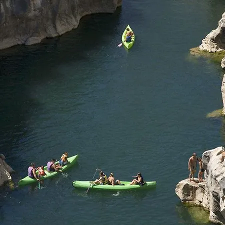 Hostellerie Saint Benoit Hotel 2*