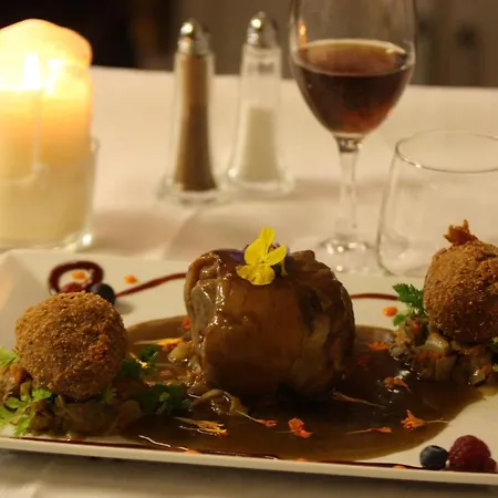 Hostellerie Saint Benoit 2* Aniane